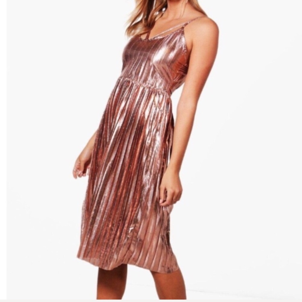Forever 21 Y2K Gold dress Pleated skirt midi formal gown